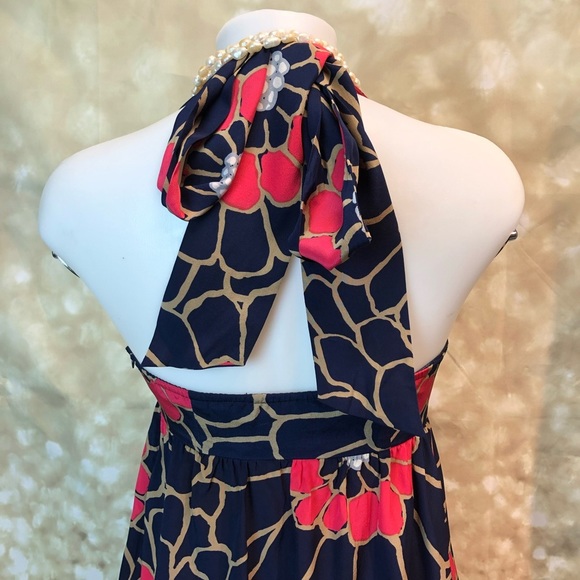 Women Tabitha  100% silk NWOT halter sz Sm - Picture 2 of 7